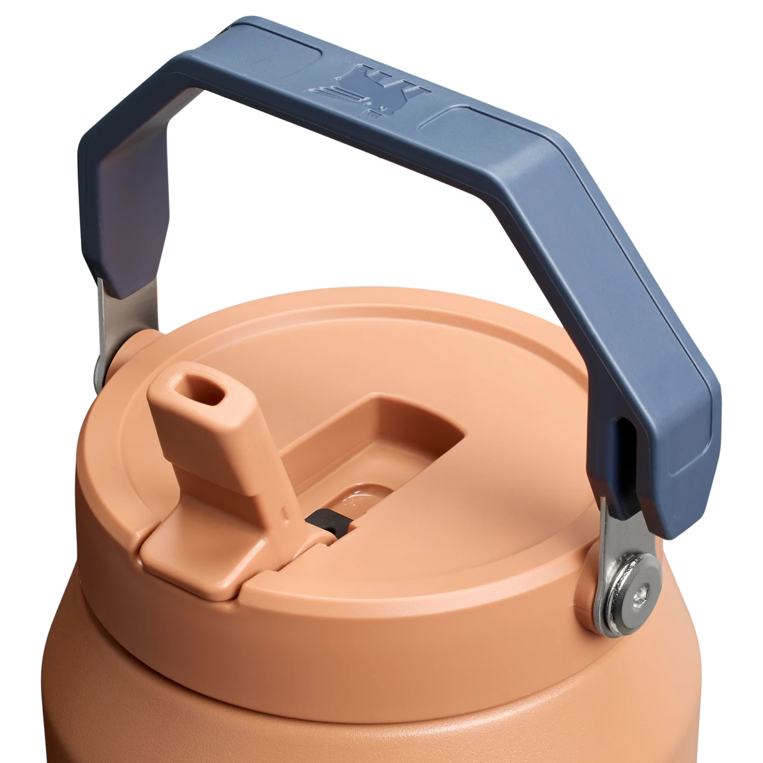 The Messi x Stanley IceFlow™ Jug with Fast Flow Lid - Image 3